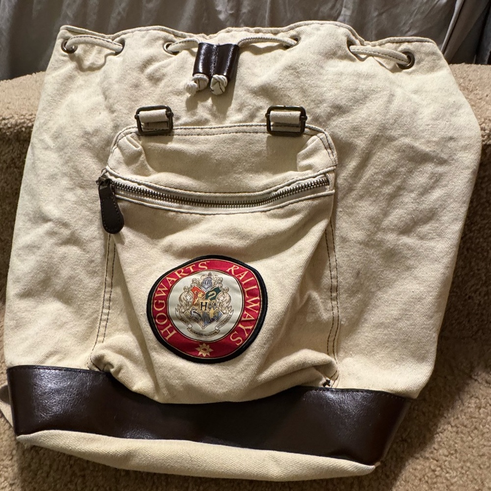 Authentic Universal Hogwarts Railways Canvas And … - image 6